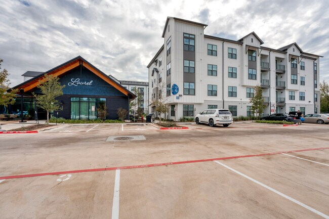 Building Photo - 2001 Ed Bluestein Blvd