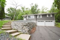 Building Photo - Updated 3 Bed 1.75 bath home available NOW!