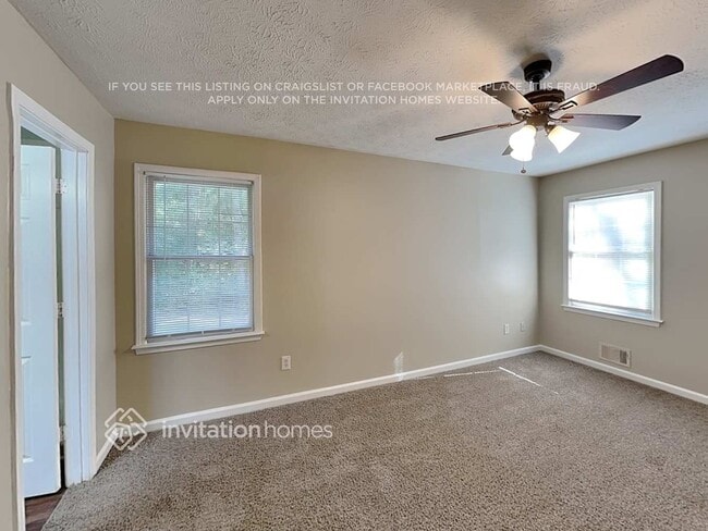 Building Photo - 46 Marion Ln