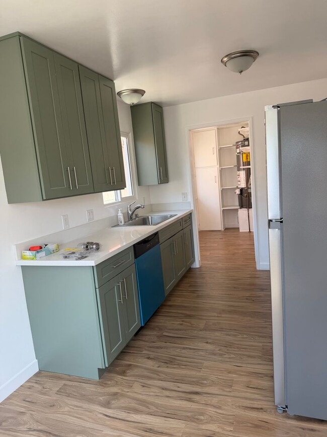 Building Photo - S. LAWNDALE NEWLY REMODELED 1 BDRM HOUSE FOR LEASE!