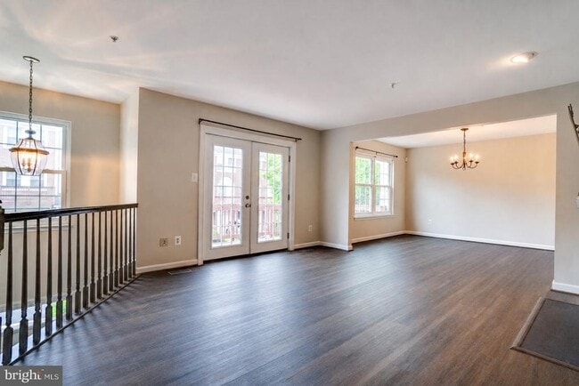 Building Photo - 4307 Chariot Ct