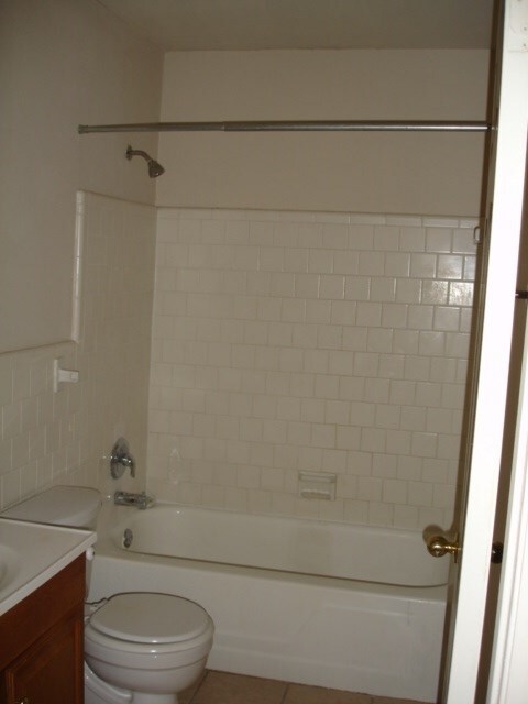 Building Photo - 2020 Continental Avenue