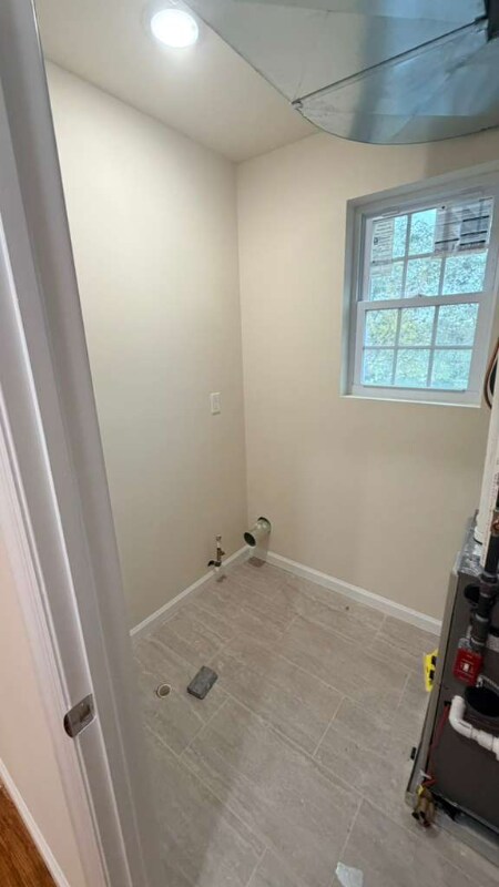 Building Photo - 628 S 12th St