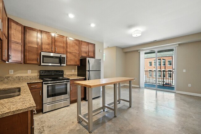 Interior Photo - New Windsor Flats
