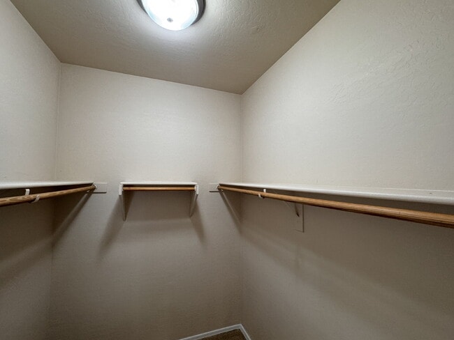 Building Photo - 18 W Desert Vista Trail