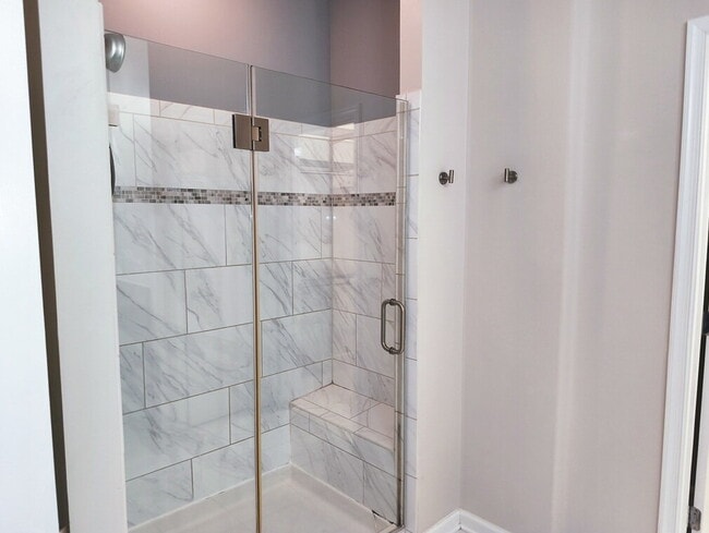 Building Photo - Your Dream Townhome Awaits in Ashburn!