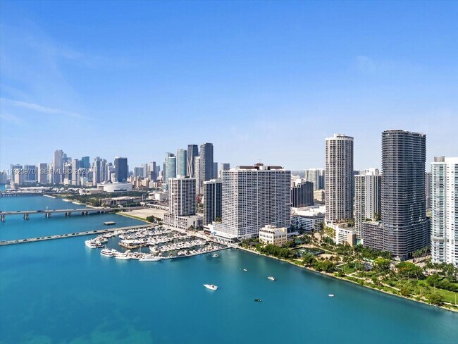 Building Photo - 488 NE 18th St