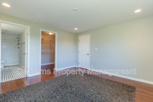 Building Photo - 4836 Bethesda-Duplex Rd