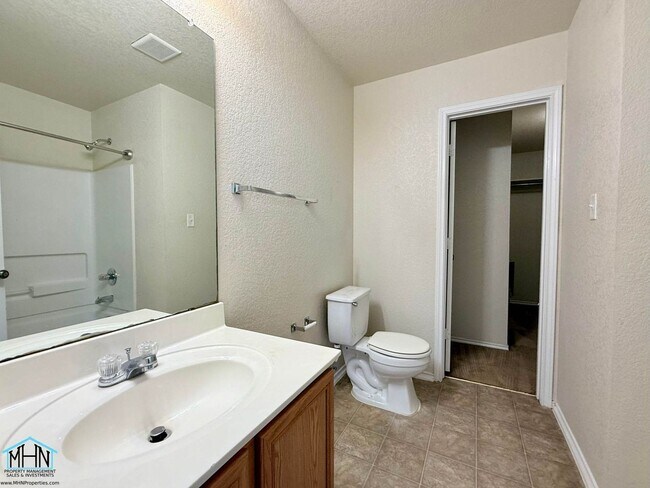 Building Photo - 13523 Royal Well