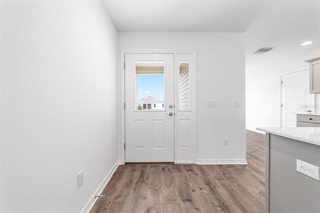 Building Photo - 6270 Elitania Ln