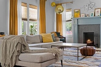 Building Photo - 407 S Marlborough Ave