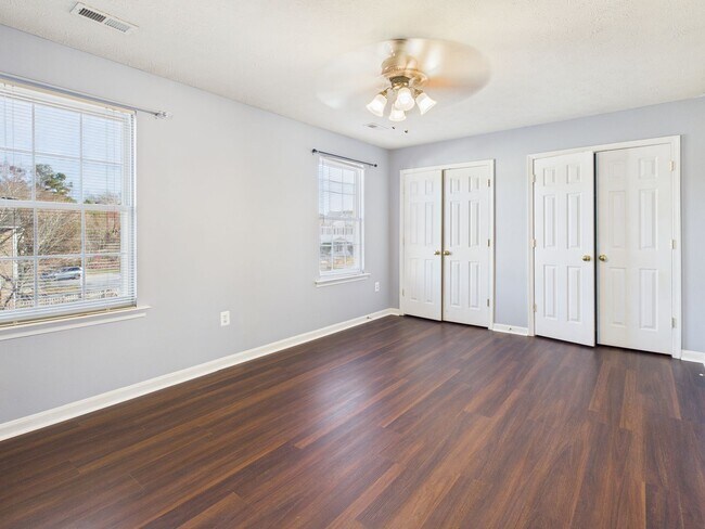 Building Photo - 10561 Gallant Fox Way