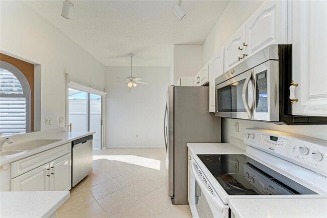 Building Photo - 4227 Placid Dr
