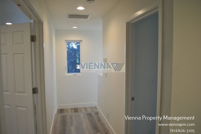 Building Photo - 4830 Morgera Ln