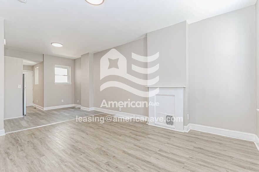 Building Photo - 2516 Ingersoll St