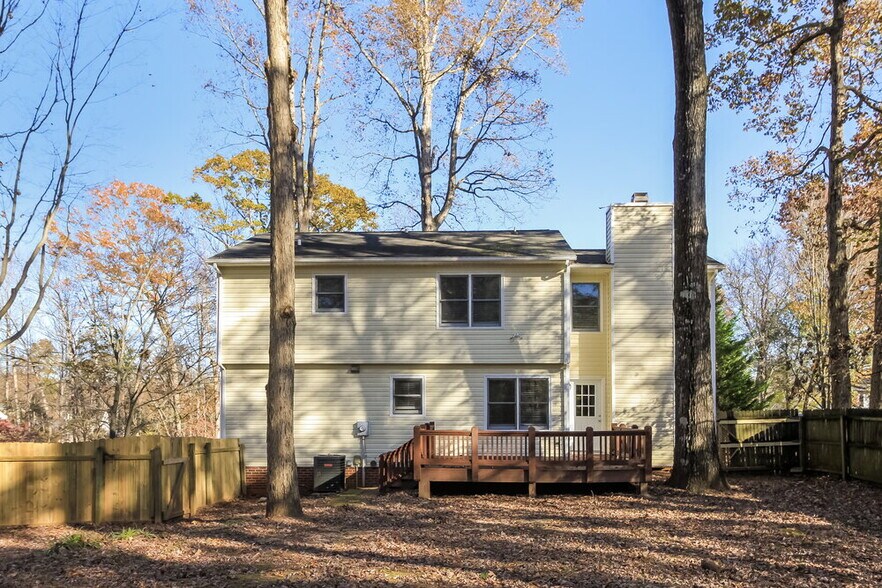 Building Photo - 3112 Hickory Ridge Dr