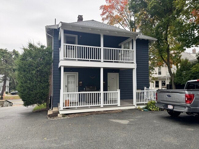 Building Photo - 2140 Commonwealth Ave
