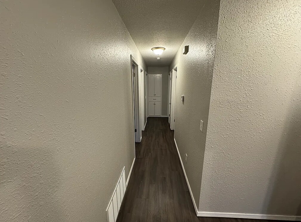 Building Photo - 8801 Cedar Ln