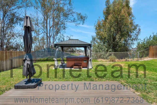 Building Photo - 5954 Flipper Dr