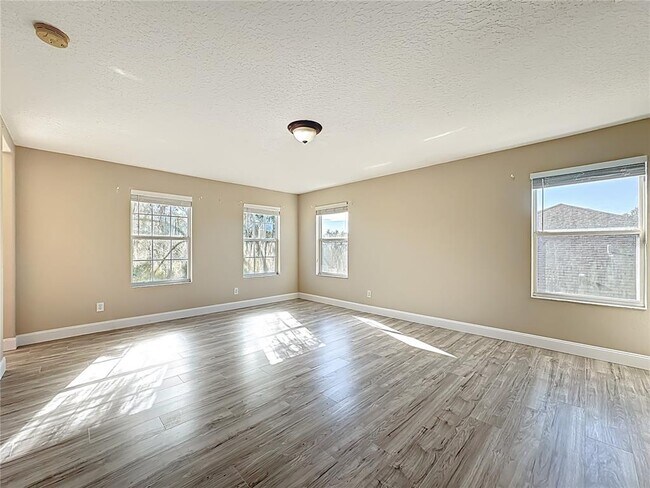 Building Photo - 9551 Bennington Chase Dr