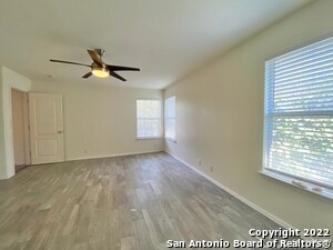 Building Photo - 9338 Bartlett Falls