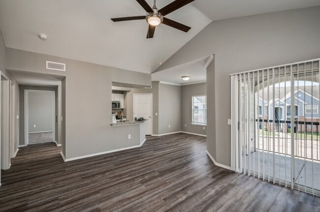 Building Photo - Your League City Haven