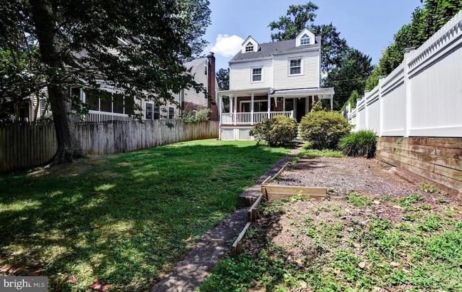 Building Photo - 4633 Asbury Pl NW