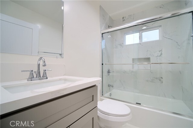 Building Photo - 2013 8th Ave