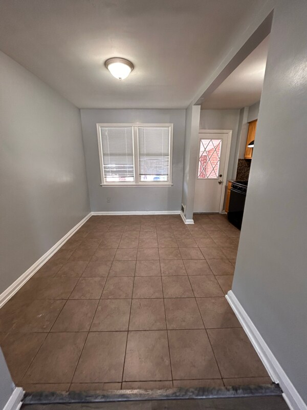 Building Photo - 6911 Gough St