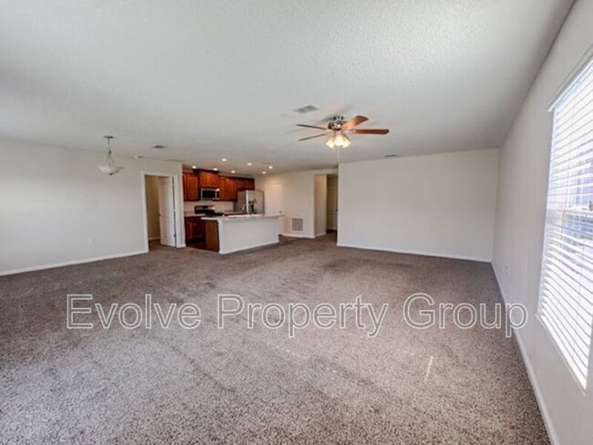 Building Photo - 119 Fairway Ct