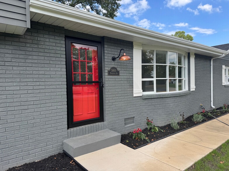Building Photo - 5800 Ponderosa Dr