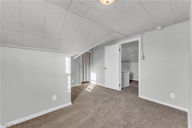 Building Photo - 6306 Westlake Ave