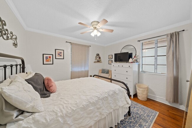 Building Photo - 3417 W San Juan St