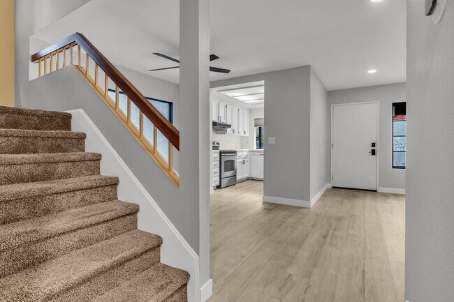 Building Photo - 3097 W Cheryllyn Ln