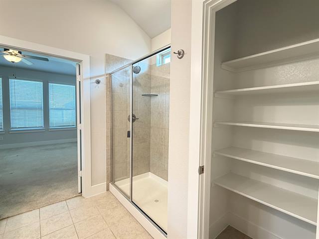 Building Photo - 613 Taylor Dr