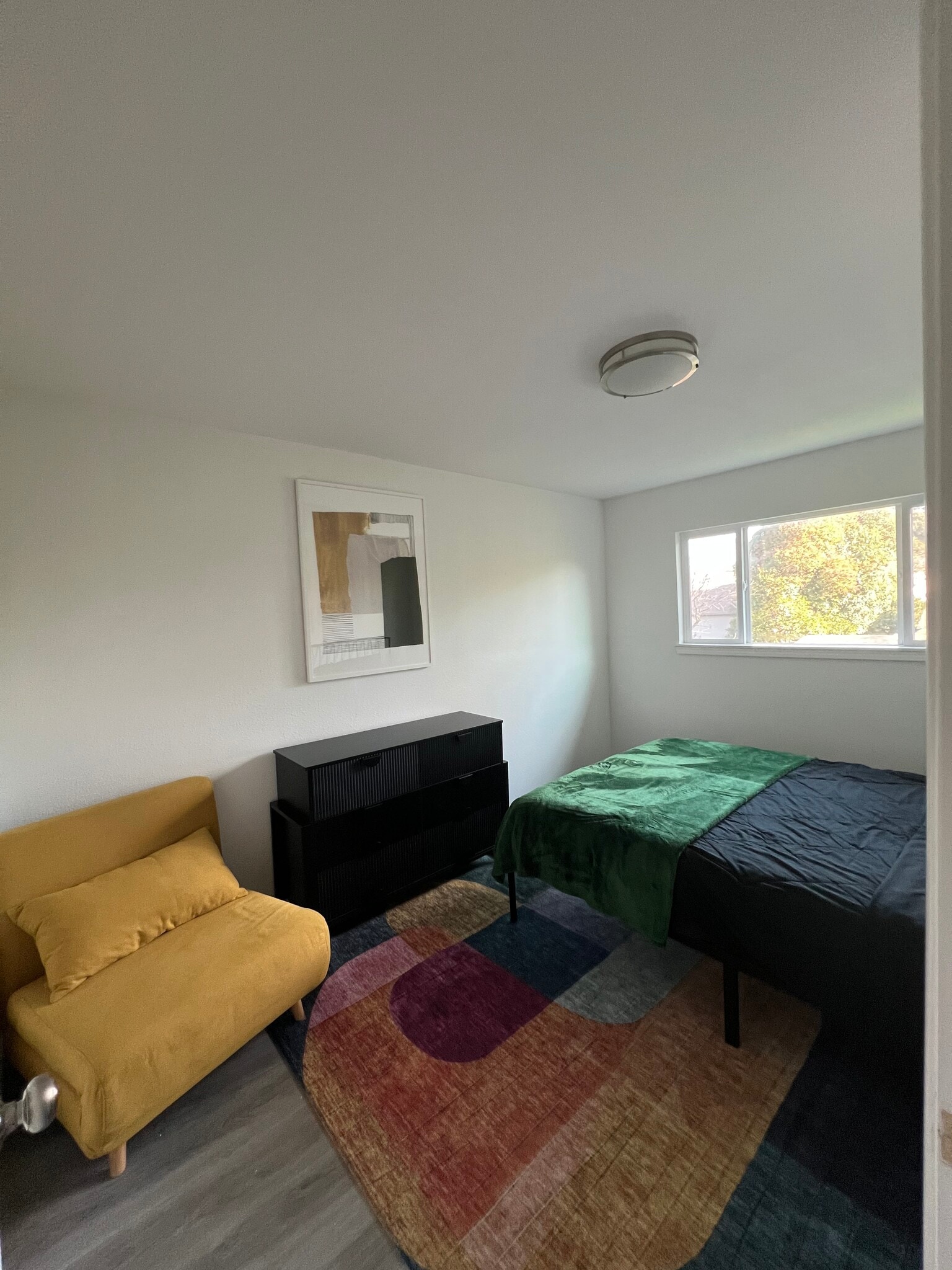 Building Photo - 750 Sheridan St