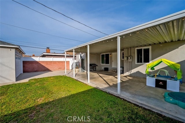 Building Photo - 5049 Adenmoor Ave