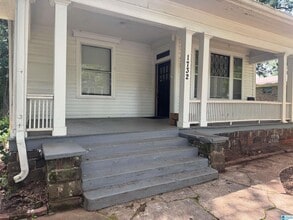 Building Photo - 1732 11th Pl S