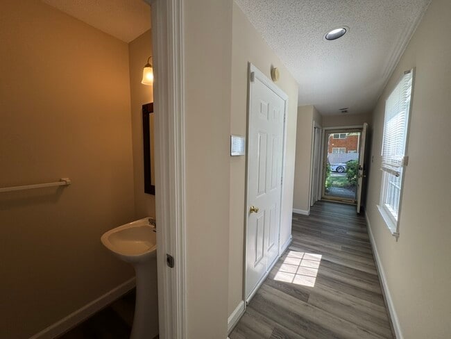 Building Photo - 639 Todd Trail