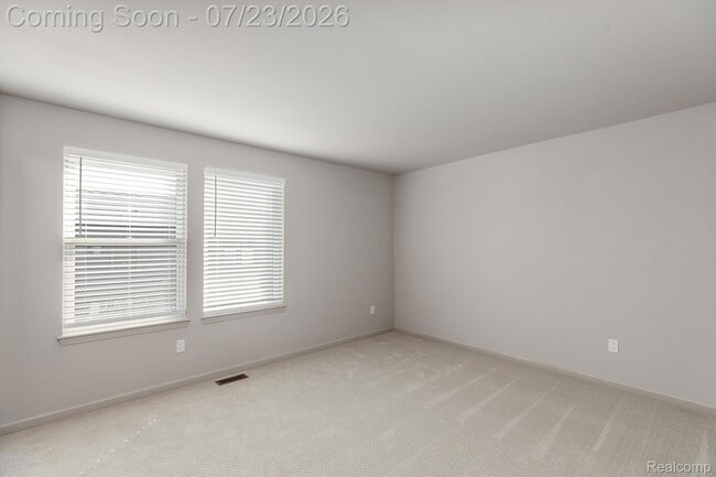 Building Photo - 3032 Hydrangea Ln
