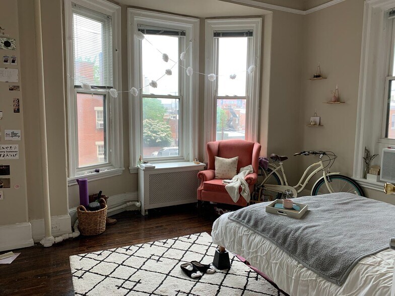 Interior Photo - Chesterfield Apartments