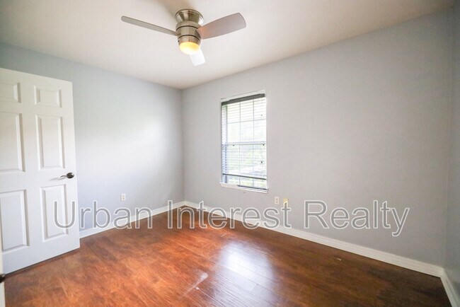 Building Photo - 314 Liriope Loop