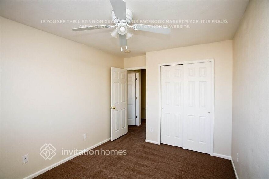 Building Photo - 1245 Legend Oak Dr