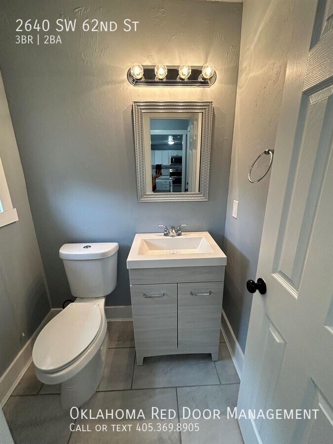 Building Photo - 2640 SW 62nd St