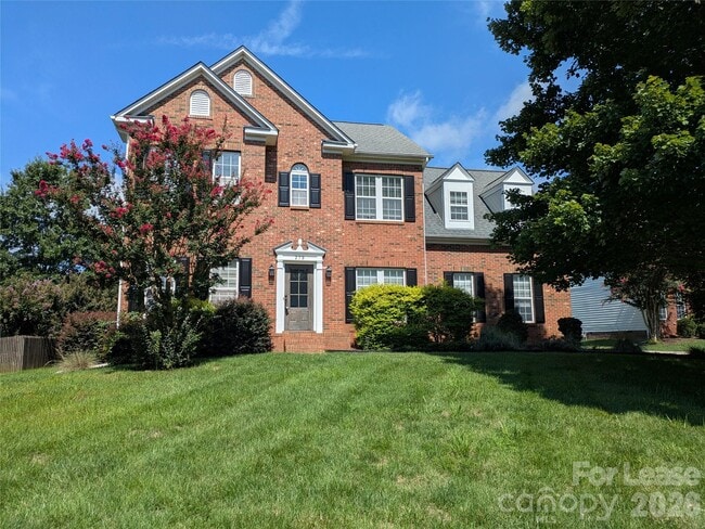 Building Photo - 279 Chandeleur Dr