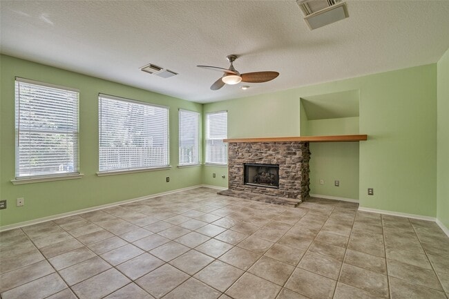 Building Photo - 59 W Gaslight Pl