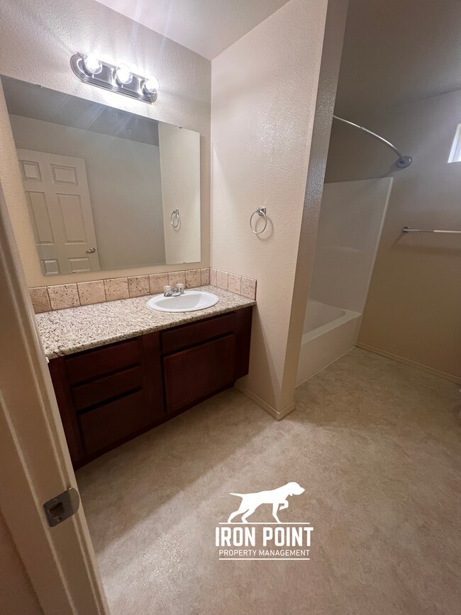 Building Photo - 11175 W Brassy Cove Loop