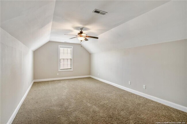 Building Photo - 1048 Ronald Reagan Drive