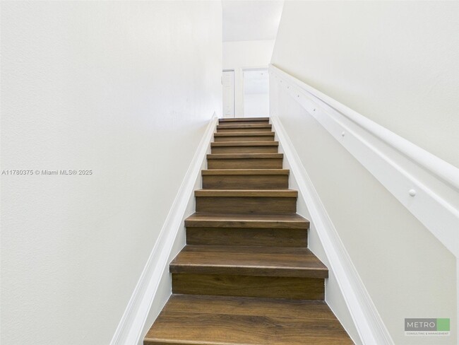 Building Photo - 112 Lighthouse Cir