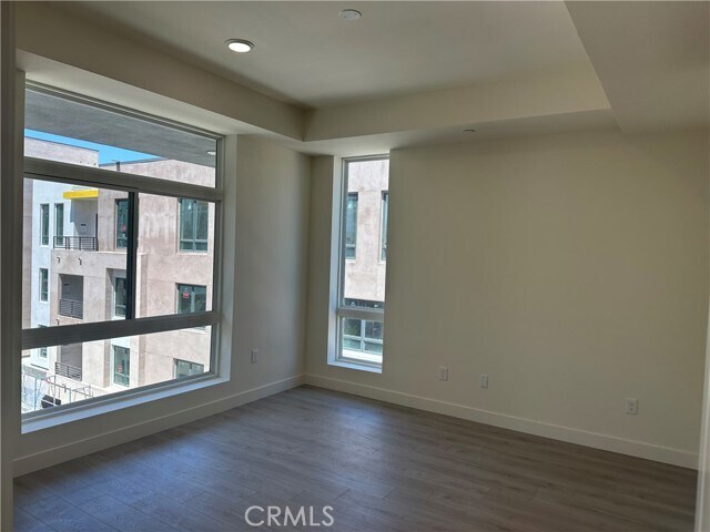 Building Photo - 168 S Monterey St